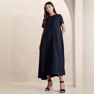 NWT Banana Republic Aurelia Crepe Maxi Dress Size S Navy FITS MANY Elegant